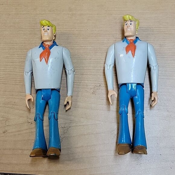 Scooby-Doo Kids Toy Set with Throw Blanket 59x38 - Picture 3 of 12